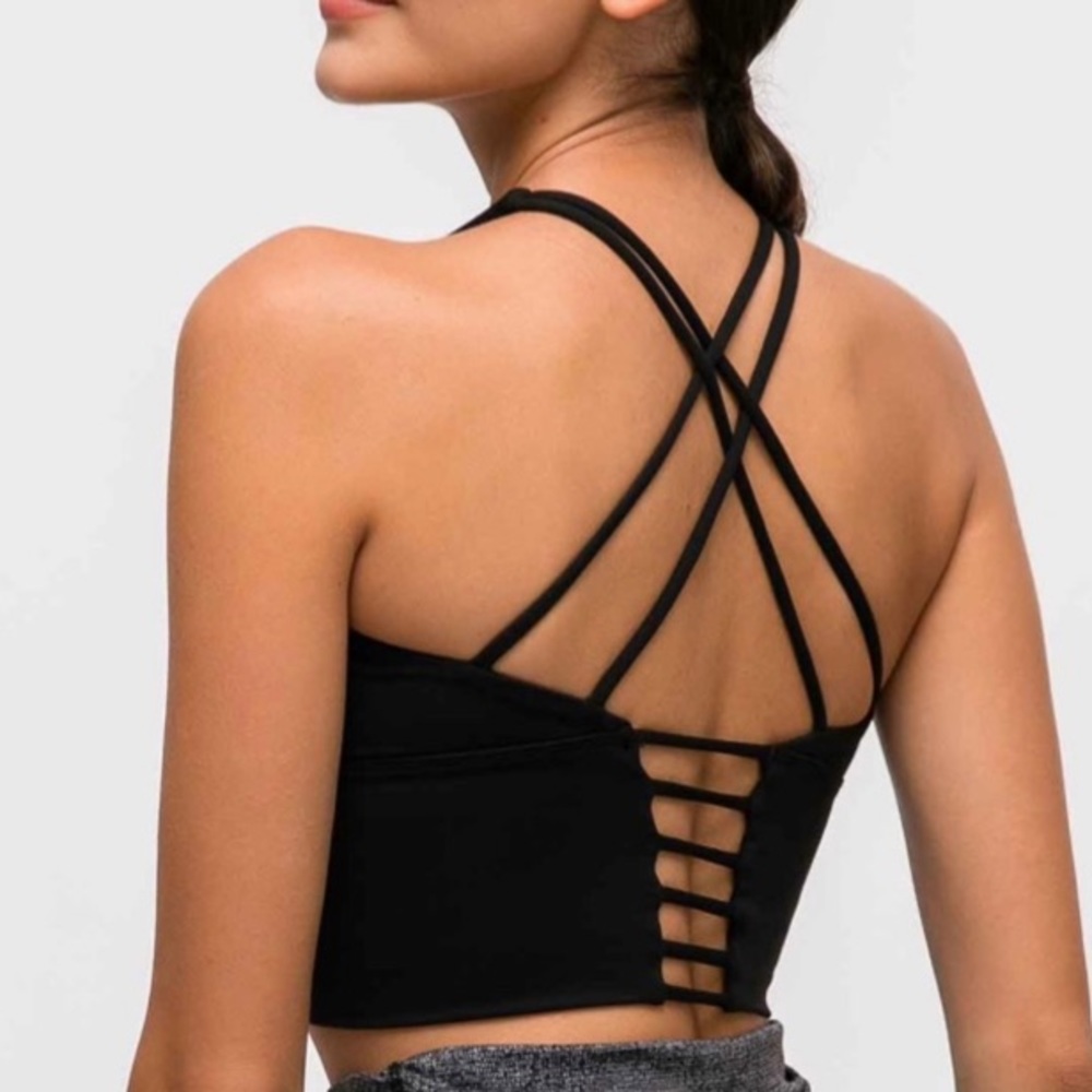 Musesonly crop workout top